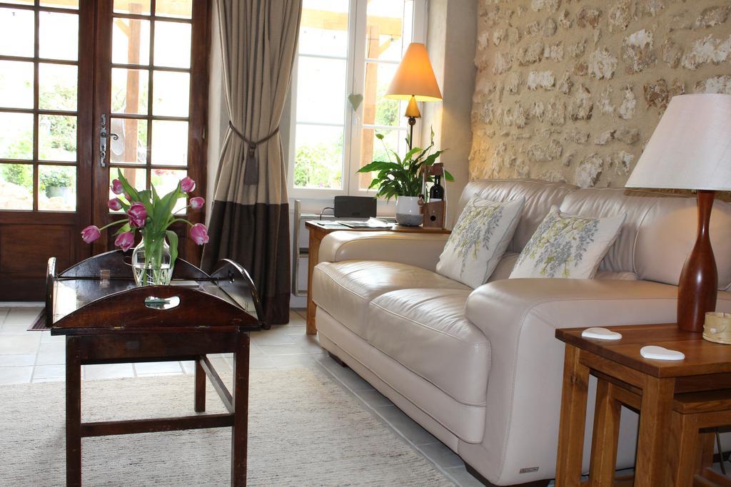 Le Patio Chambres Et Tables D'Hotes La Tour-Blanche Exterior photo